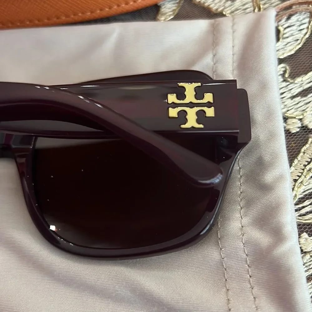 Tory Burch 56MM square sunglasses - Picture 3 of 6